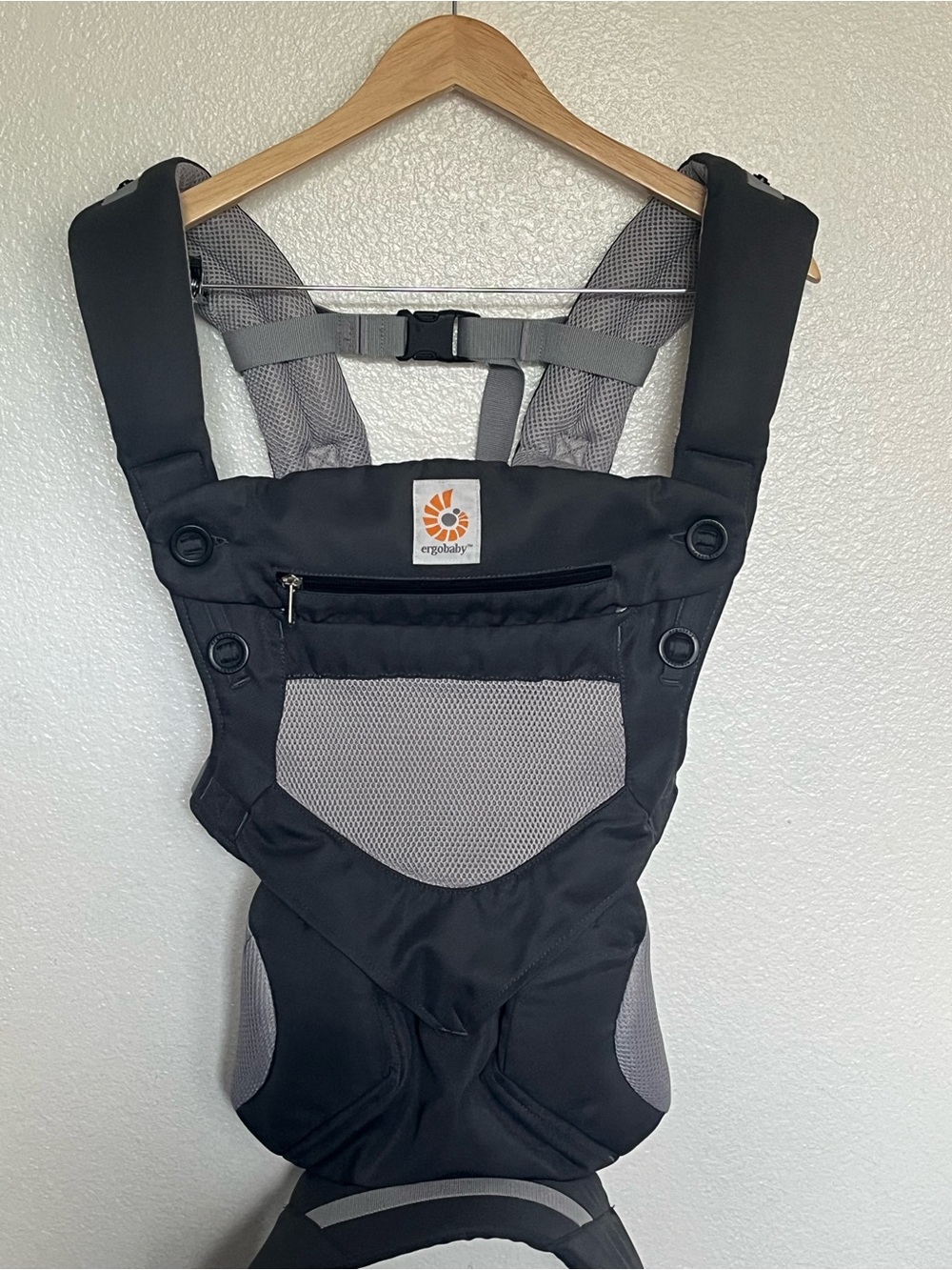 Ergobaby All Position 360 Cool Air Carbon Gray Carrier
